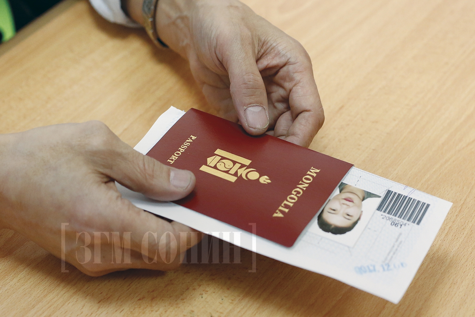 Гадаад паспортын шинэчлэл царцжээ - UBinfo.mn
